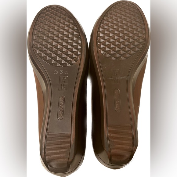 Chic Brown Tan Aerosole Wedges, Size 8.5 - Stylish comfort in every step! 🌟 - Picture 9 of 12